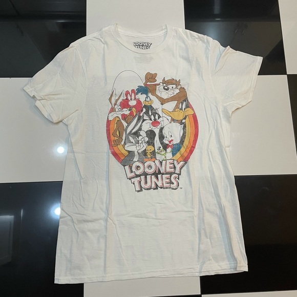Lonney Tunes T-shirt - Picture 1 of 2